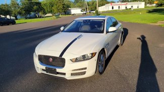 Used 2017 Jaguar XE Premium image 1