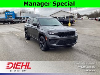 New 2024 Jeep Grand Cherokee Altitude image 1