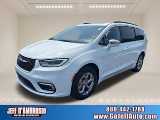 Used 2022 Chrysler Pacifica Limited image 1