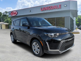 New 2025 Kia Soul LX image 1