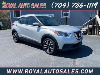Used 2019 Nissan Kicks SV image 1