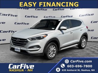 Used 2017 Hyundai Tucson SE image 1