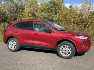 New 2025 Ford Escape Active w/ Cold Weather Package image 1