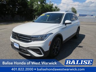 Used 2022 Volkswagen Tiguan SE image 1