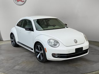 Used 2013 Volkswagen Beetle 2.0T image 1