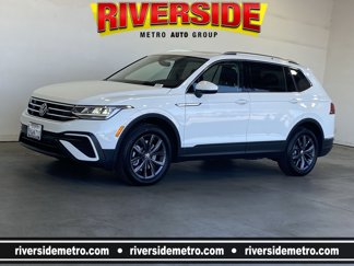 Certified 2022 Volkswagen Tiguan SE w/ Panoramic Sunroof Package image 1