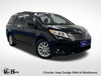 Used 2015 Toyota Sienna XLE image 1