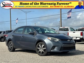 Used 2015 Toyota Corolla LE image 1