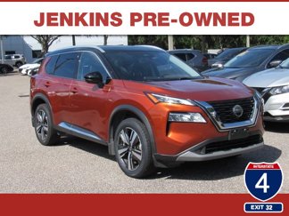 Used 2021 Nissan Rogue SL image 1