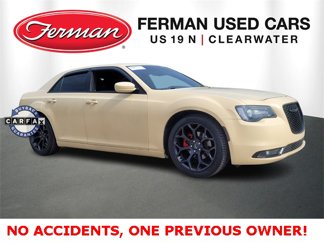 Used 2020 Chrysler 300 S image 1
