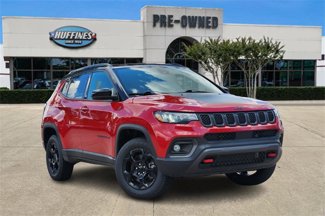Used 2023 Jeep Compass Trailhawk image 1