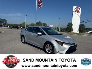Used 2024 Toyota Corolla LE image 1