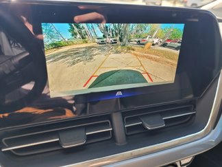 Certified 2025 Chevrolet Trax LT w/ Driver Confidence Package image 1