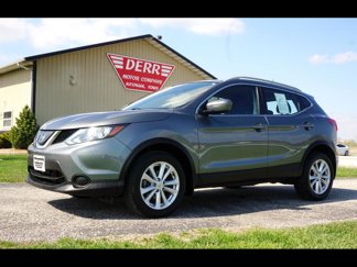 Used 2018 Nissan Rogue Sport SV image 1