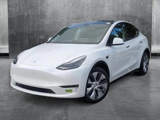 Used 2023 Tesla Model Y Long Range image 1