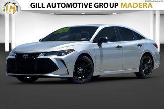 Used 2022 Toyota Avalon XSE image 1