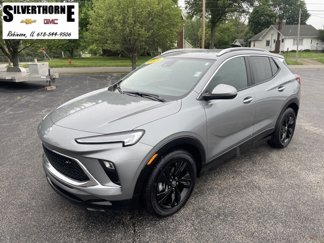 Used 2024 Buick Encore GX Sport Touring image 1