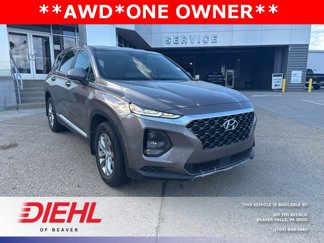 Used 2020 Hyundai Santa Fe SE image 1