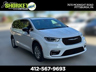 New 2026 Chrysler Pacifica Select image 1