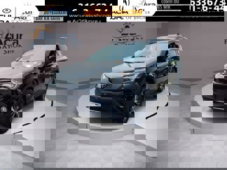 Used 2018 Toyota RAV4 XLE image 1