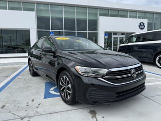 Certified 2022 Volkswagen Jetta S image 1