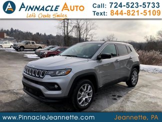 Used 2022 Jeep Compass Latitude w/ Sun and Sound Group image 1