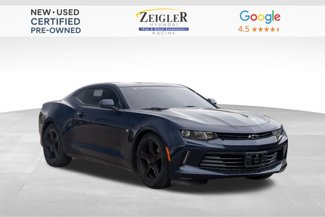 Used 2016 Chevrolet Camaro LT image 1