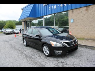 Used 2014 Nissan Altima 2.5 SV w/ Technology Package image 1