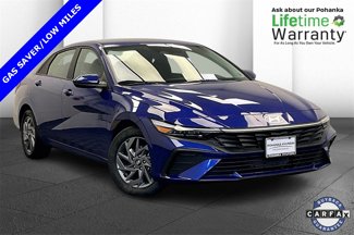Used 2024 Hyundai Elantra SEL image 1