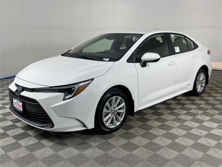 Used 2025 Toyota Corolla LE w/ LE Premium Package image 1