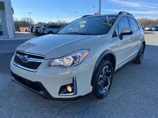 Used 2017 Subaru Crosstrek 2.0i Limited image 1