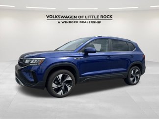 Used 2023 Volkswagen Taos SE image 1