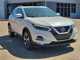 Used 2021 Nissan Rogue Sport SL w/ Premium Package image 1