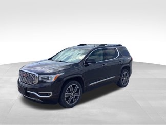 Used 2018 GMC Acadia Denali w/ Technology Package image 1