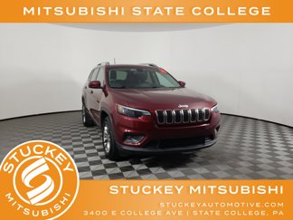 Used 2019 Jeep Cherokee Latitude Plus w/ Cold Weather Group image 1