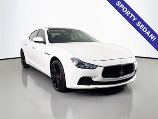 Used 2017 Maserati Ghibli S image 1