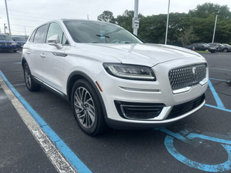 Used 2019 Lincoln Nautilus Reserve image 1