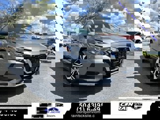 Used 2022 Nissan Sentra SV image 1