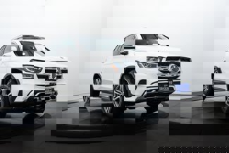 Used 2020 Mercedes-Benz GLC 300 4MATIC image 1