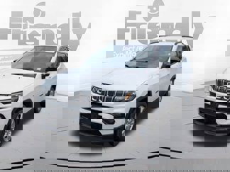 Used 2022 Jeep Compass Latitude image 1