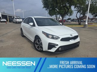 Used 2019 Kia Forte LXS image 1