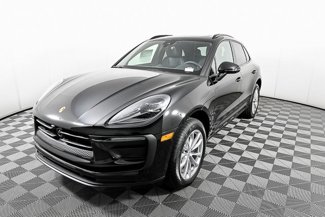 Certified 2025 Porsche Macan video 1