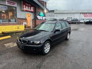 Used 2005 BMW 325i Wagon image 1