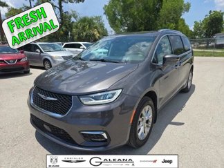 Certified 2021 Chrysler Pacifica Touring-L w/ Uconnect Theater Family Group image 1