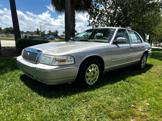 Used 2007 Mercury Grand Marquis GS image 1