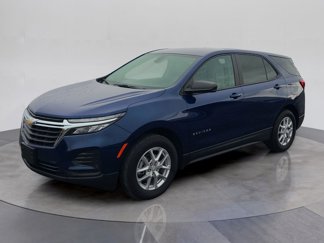 Used 2023 Chevrolet Equinox LS w/ LS Convenience Package image 1
