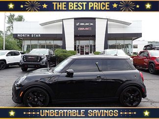 Used 2024 MINI Cooper S image 1