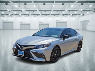 Used 2023 Toyota Camry XSE image 1