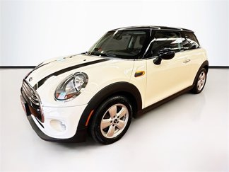 Used 2017 MINI Cooper 2-Door Hardtop image 1