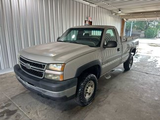 Used 2007 Chevrolet Silverado 2500 W/T w/ Skid Plate Package image 1